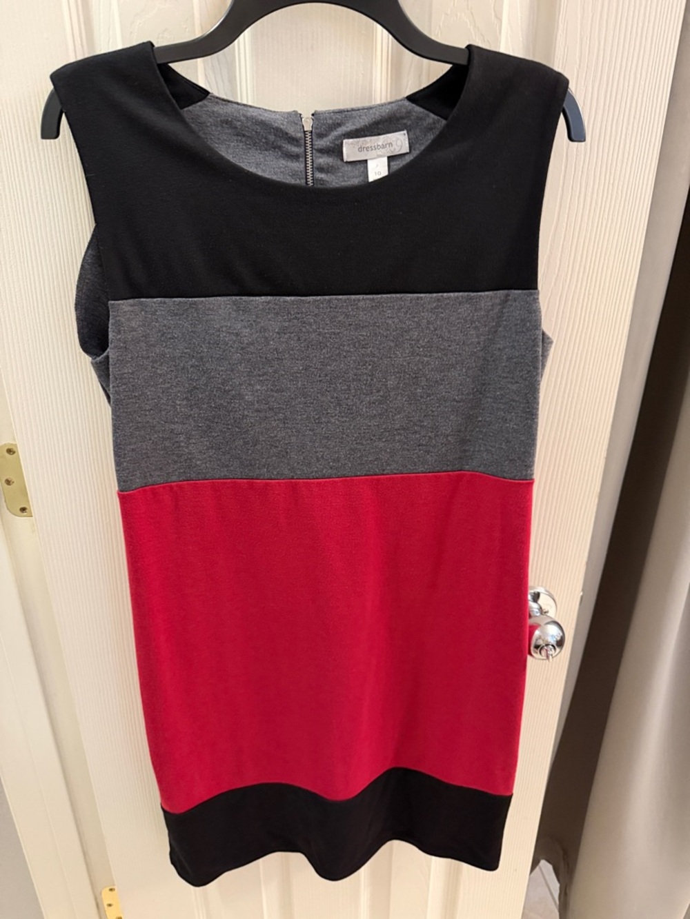 dressbarn Black, Gray & Red Colorblock Sleeveless Tunic